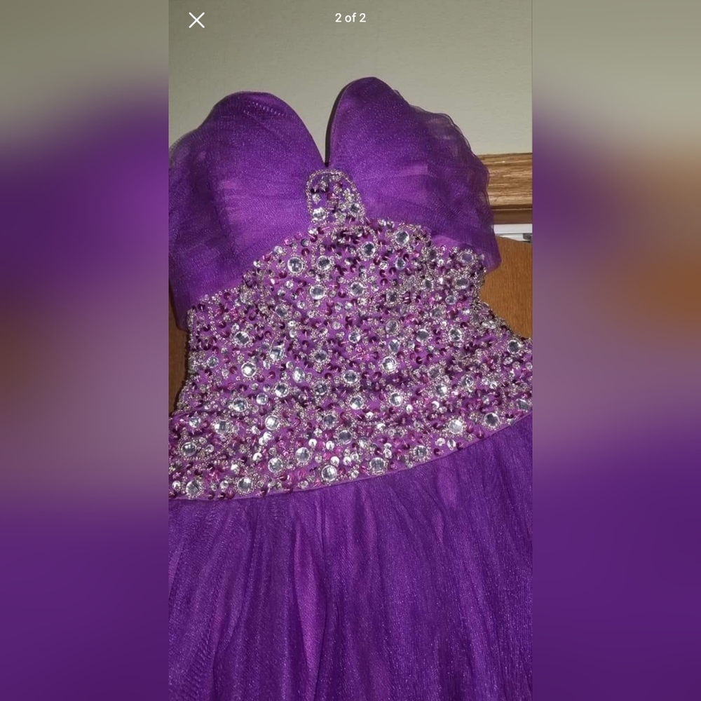 Prom Dress - Picture 2 of 2